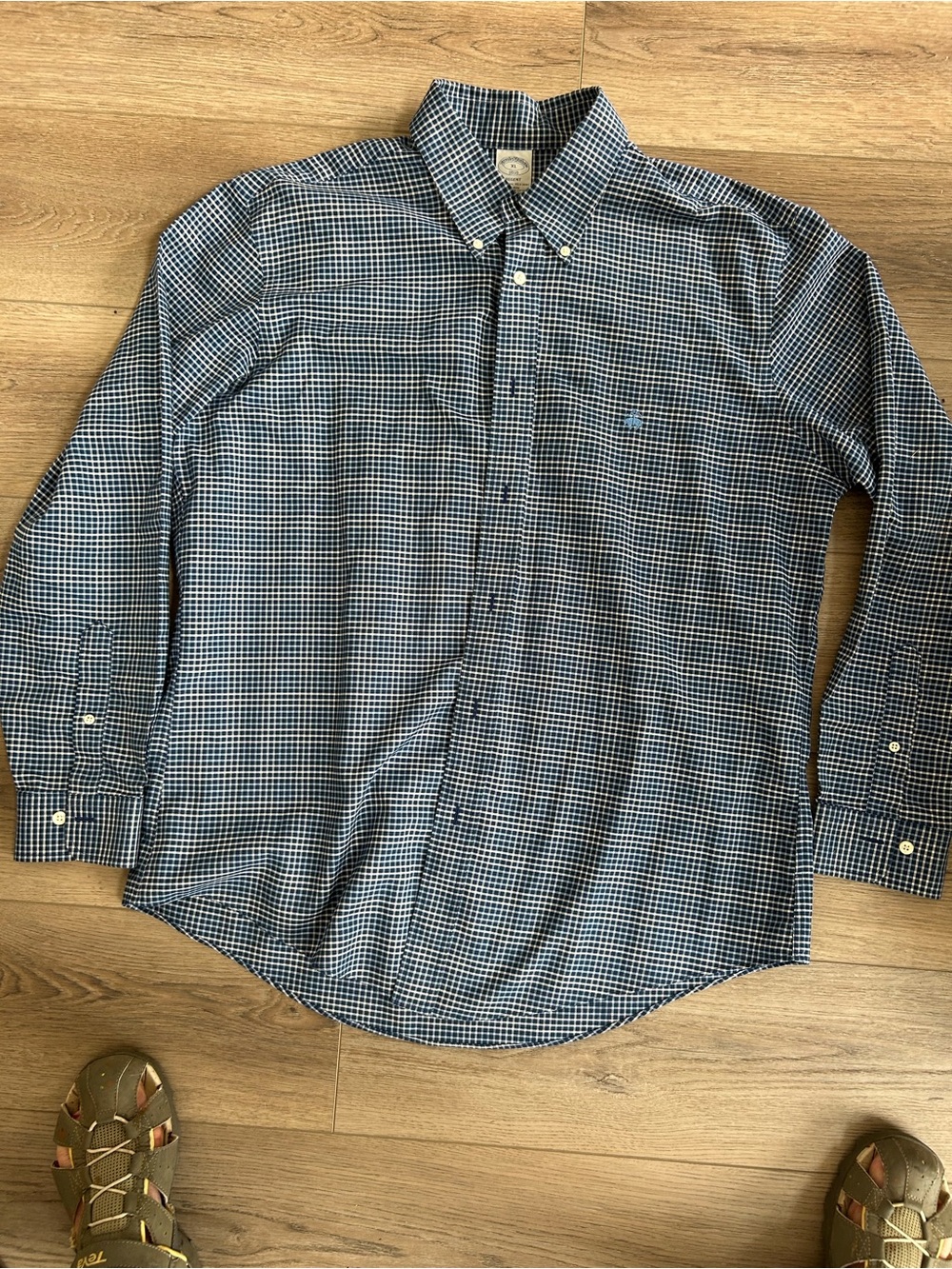 Men's Brooks Brothers Regent Navy and White Check Button-Down Shirt size XL